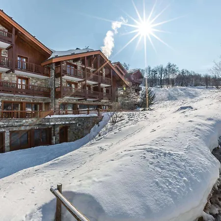 6 Pers Avec Piscine, Et Parking - Pied De Pistes - Fr-1-461-5